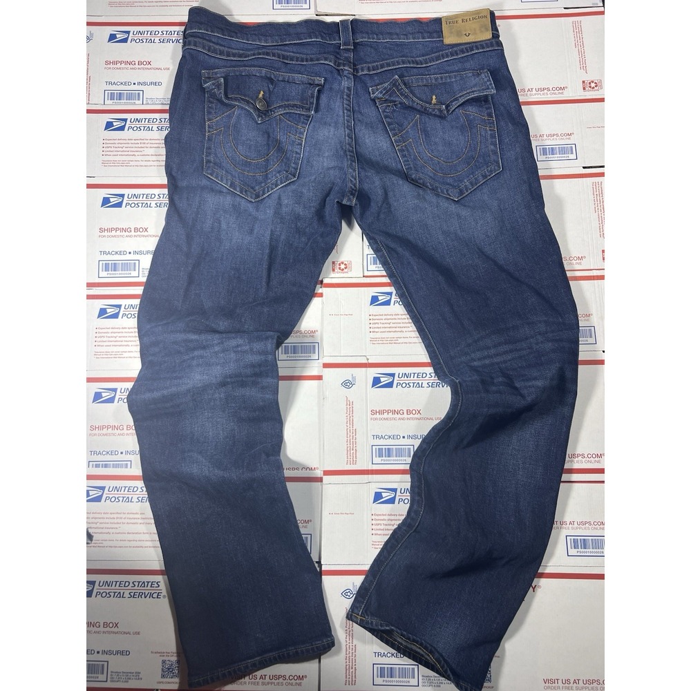 TRUE RELIGION JEANS RN#112790 CA#57414 SZ 42
